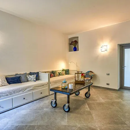 La Tana Del Pescatore By Interhome