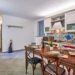Appartamento La Tana Del Pescatore By Interhome
